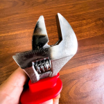 MỎ LẾT CÁCH ĐIỆN 1000V WIHA 43061 DÀI 250MM CHÍNH HÃNG